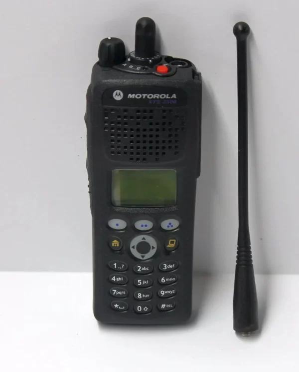 Motorola XTS 2500 VHF UHF 700MHz 800MHz IP67 waterproof digital portable radio XTS2500 walkie talkie