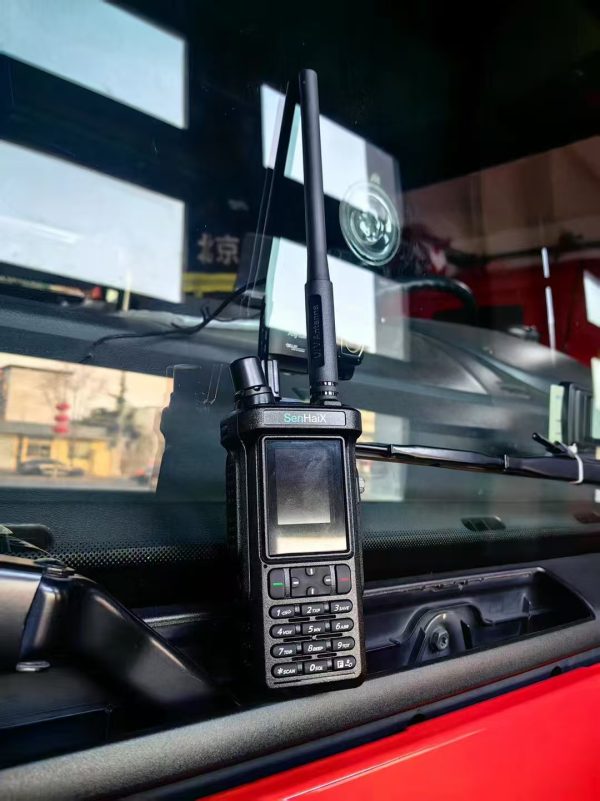 SenHaix SHX-8900 4G LTE PoC Radio Phone Multi band UHF/VHF AM FM Bluetooth GPS Cross Mode